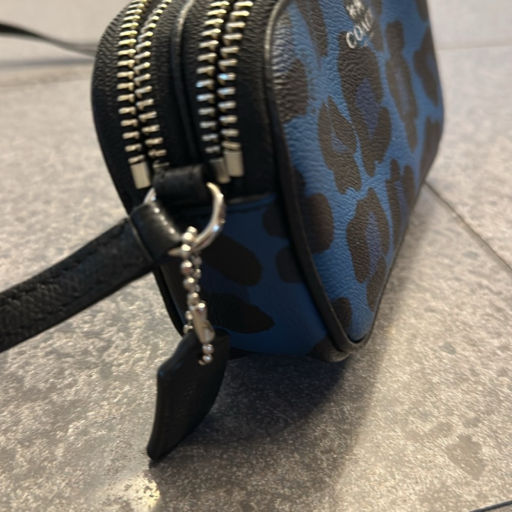 Coach Blue and Black Leopard Print Crossbody Bag - Picture 5 of 10